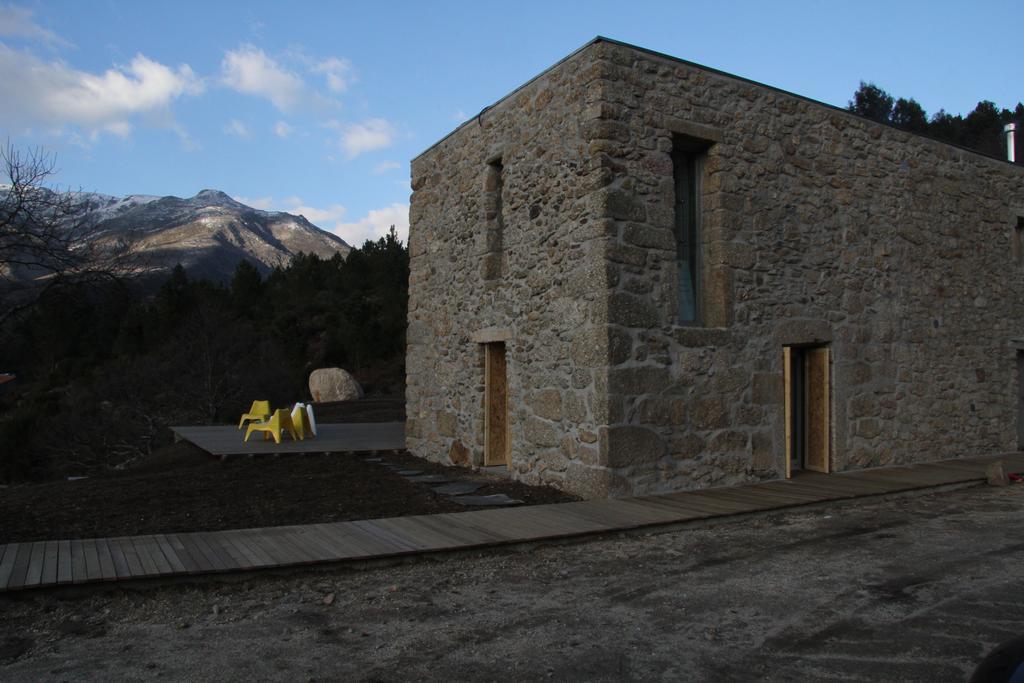 Gasthaus Casa De Campo De Torneiros Unhais Da Serra Exterior foto